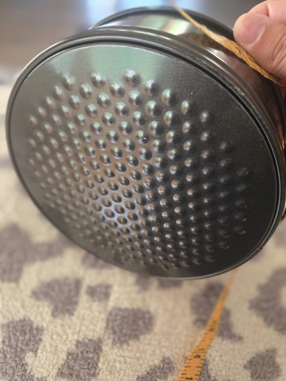 Nonstick Black Round Cake Pan with Textured Base - Home Kitchen Bakeware